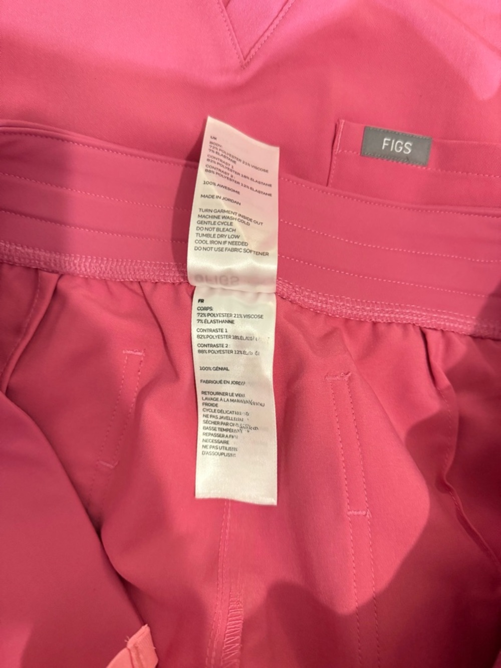 Figs F’ING Pink Catarina 1 pocket scrub top & Jogger scrub pants size Large - Picture 12 of 12